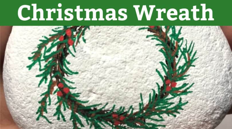 How to draw a Christmas wreath to make holiday rocks